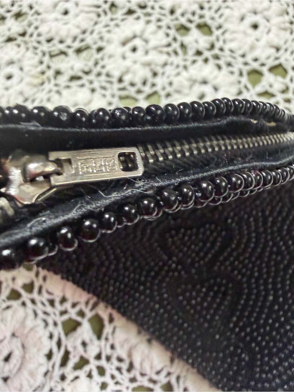 Black Beaded Clutch Hearts Zip Small Wallet - Picture 5 of 5